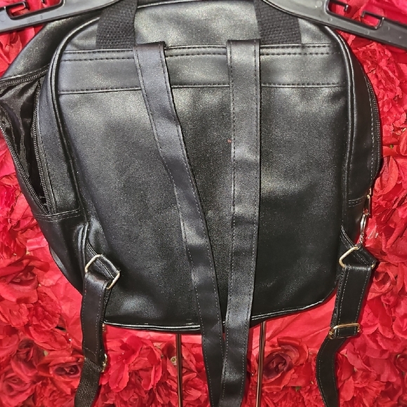 Black Clear Pocket Backpack - Picture 3 of 8